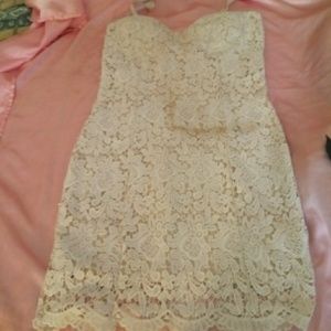 A Privy lace sleeveless dress